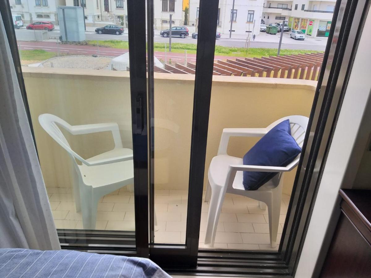 Rooms Near The Beach Espinho  Exterior photo