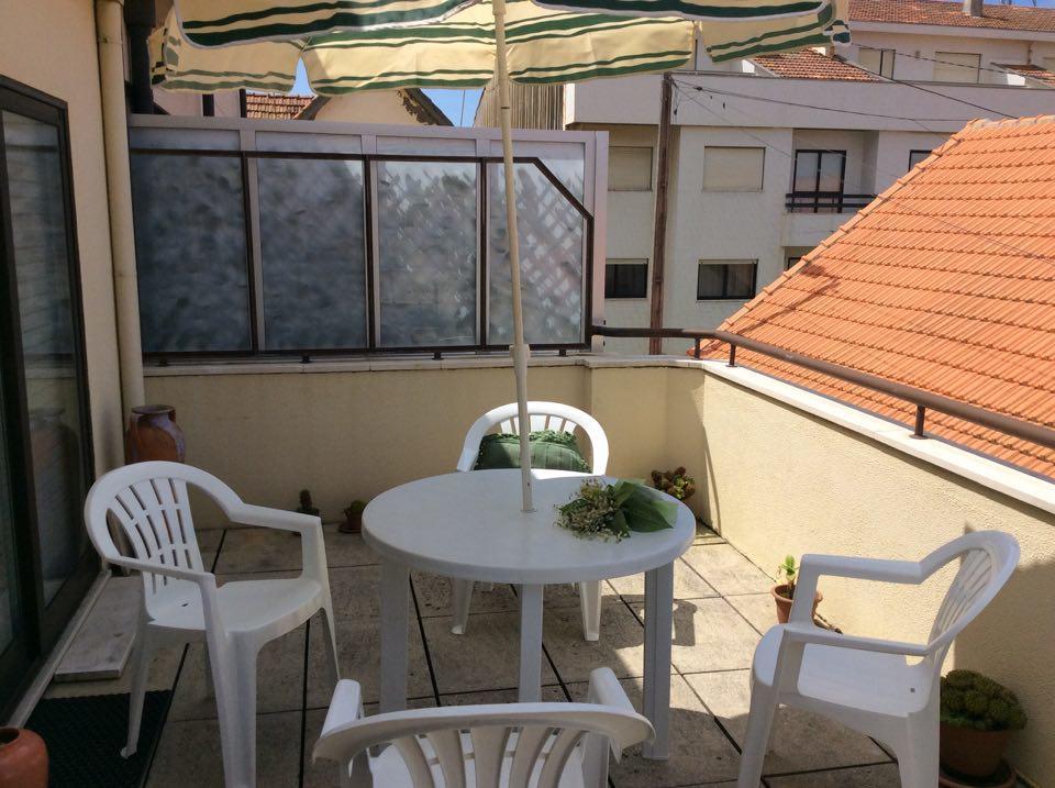 Rooms Near The Beach Espinho  Exterior photo